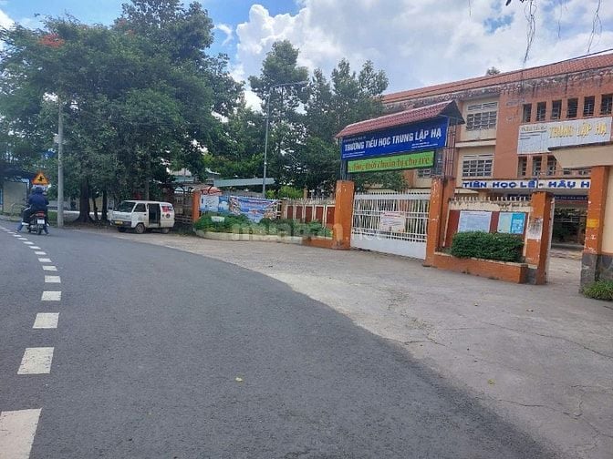 Đất Củ Chi 317m² ngang 10m có 80m² thổ cư giá 1,25 tỷ