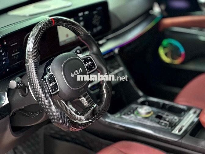 Kia Carnival 2023 2.2D Premium 7S