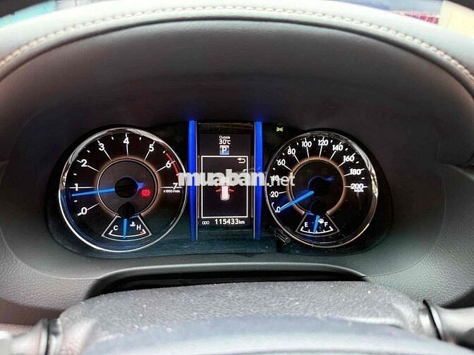 Toyota Fortuner 2017 Nâu Tự động - 650TR