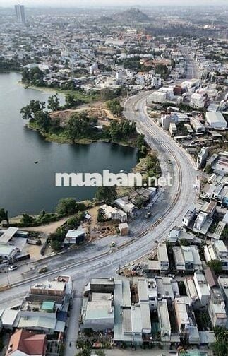 Nhà c4 83m2 Bình Thắng đường sân ô tô hẻm 1/cách 50m vành đai Đông Bắc