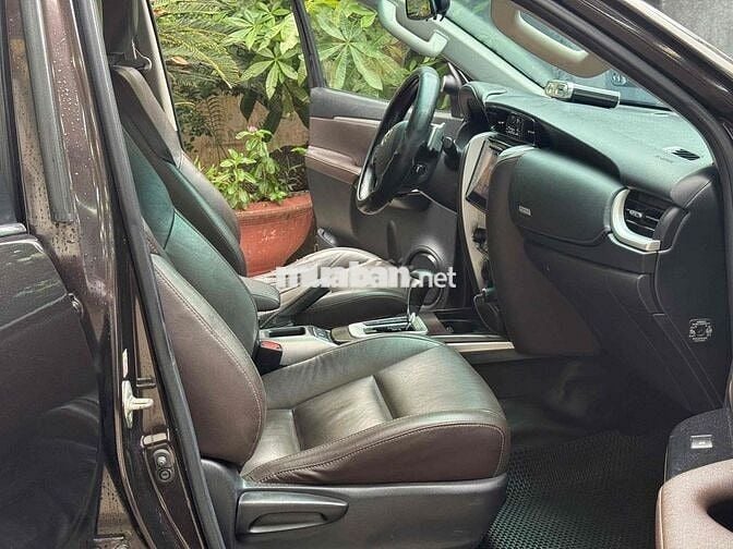 Toyota Fortuner 2017 Nâu Tự động - 650TR