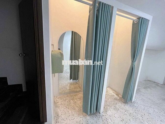 Nhà mặt tiền Nguyễn Tri Phương Q.10 – 100m2 – 38 triệu/tháng