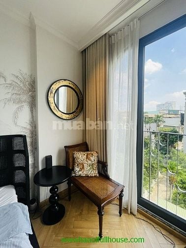 Ngôi nhà 3 phòng ngủ, mới, view Sông đẹp Long Biên cho thuê 0983739032