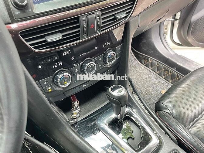 Mazda 6 2.5 AT 2017 Trắng 63.000km