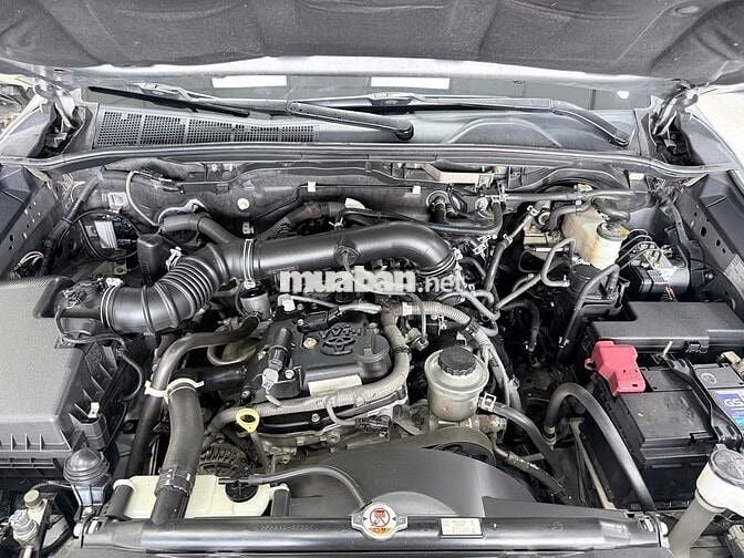 Toyota Fortuner 2020 2.7V 4x2 AT Màu Xám