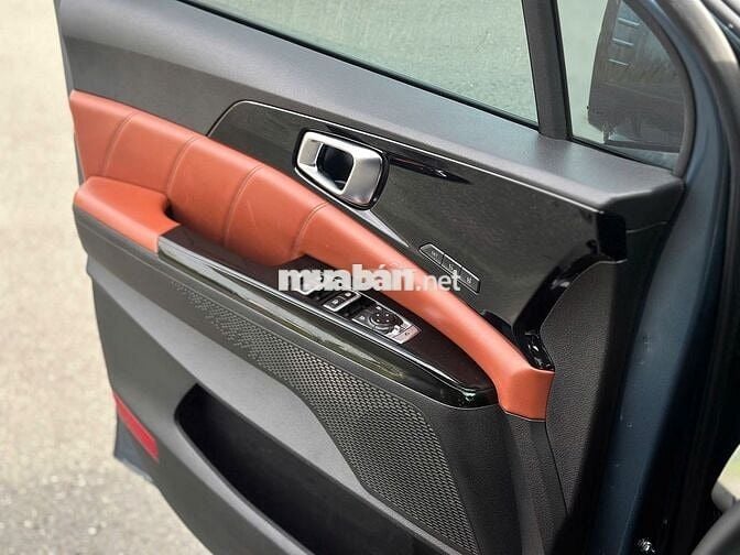 KIA Carnival Premium 2022 7s Xám