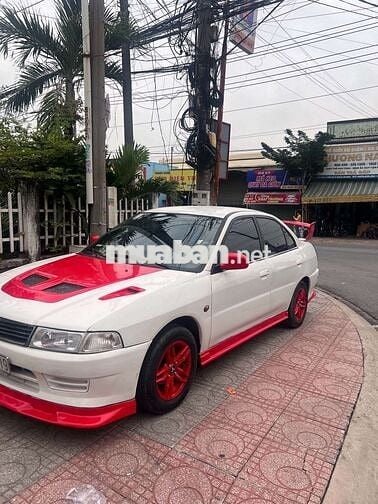 Mitsubishi Lancer 2001 Trắng