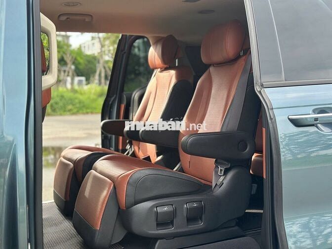 KIA Carnival Premium 2022 7s Xám