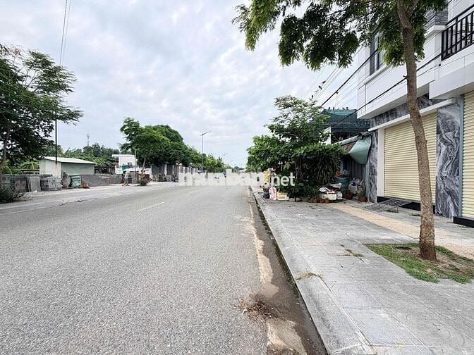 BÁN LÔ ĐẤT MẶT TIỀN BUÔN BÁN KD  TT LONG ĐIỀN