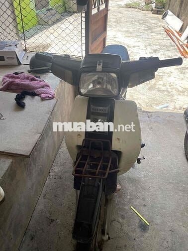 Honda Dream II Trắng
