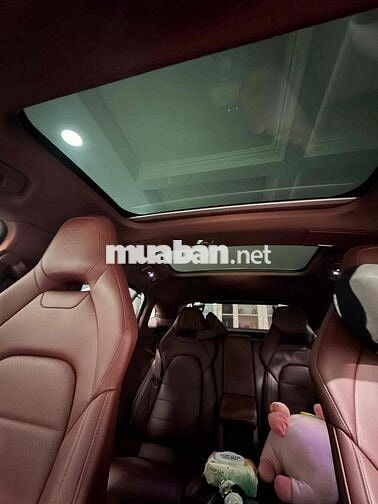 Porsche Panamera E Hybrid Executive 1500km