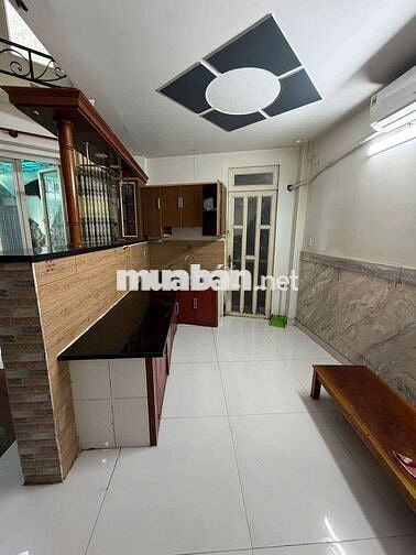 Cho thuê nguyên căn sạch đẹp, 3pn 5wc, hxh Đường Quang Trung p8 Gò vấp