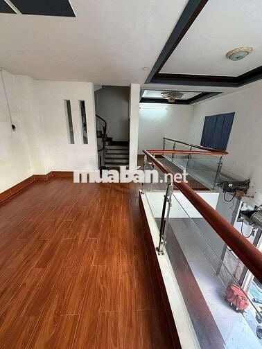 Cho thuê nguyên căn sạch đẹp, 3pn 5wc, hxh Đường Quang Trung p8 Gò vấp