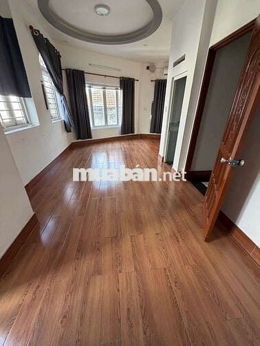 Cho thuê nguyên căn sạch đẹp, 3pn 5wc, hxh Đường Quang Trung p8 Gò vấp