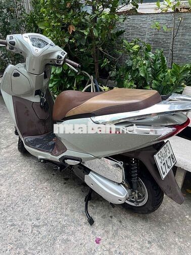 Honda Lead 2028 Smartkey Xám