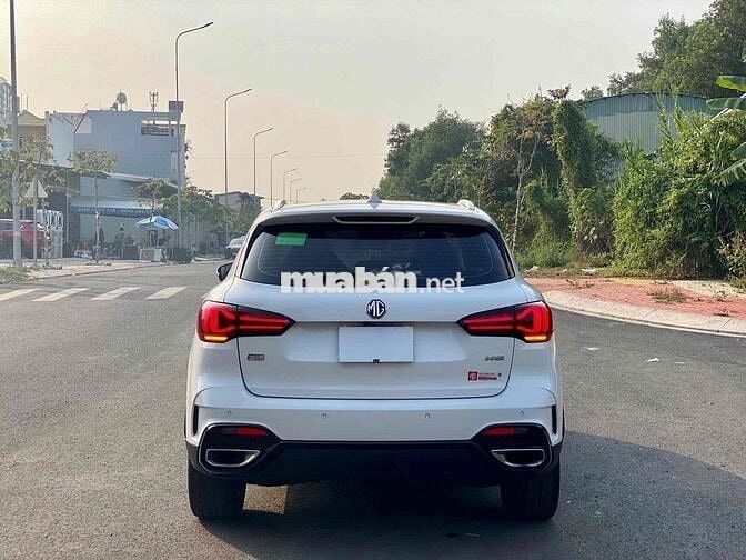 MG HS LUX 2024 Trắng 32.000 km