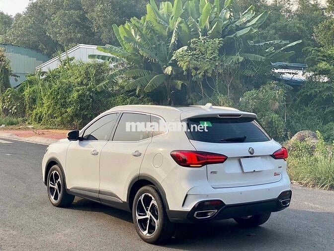 MG HS LUX 2024 Trắng 32.000 km