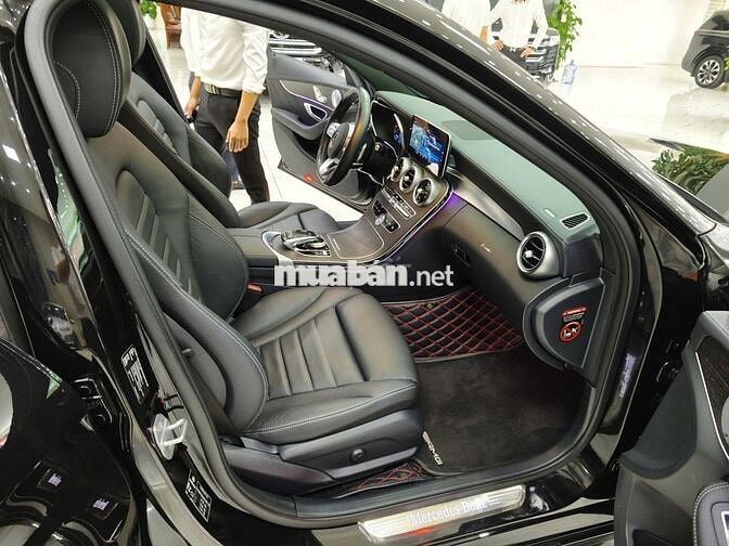 Mercedes Benz C300 AMG 2019 Đen