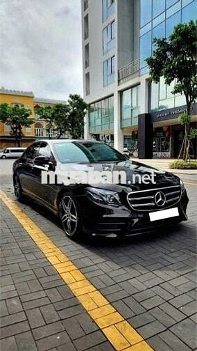 Mercedes E300 AMG 2019 Đen nâu siêu lướt