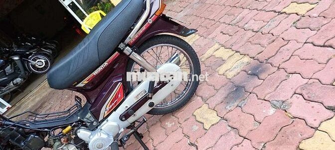 Honda Dream Thái 1999 Đỏ mận