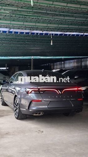 Vinfast Lux A Premium 2020 23000 km Xám