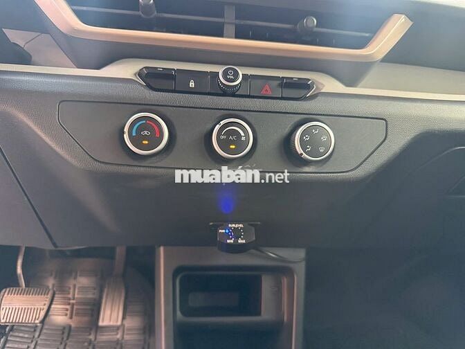 Vinfast VF3 2024 ODO 9.80 km Thuê Pin full đồ chơi
