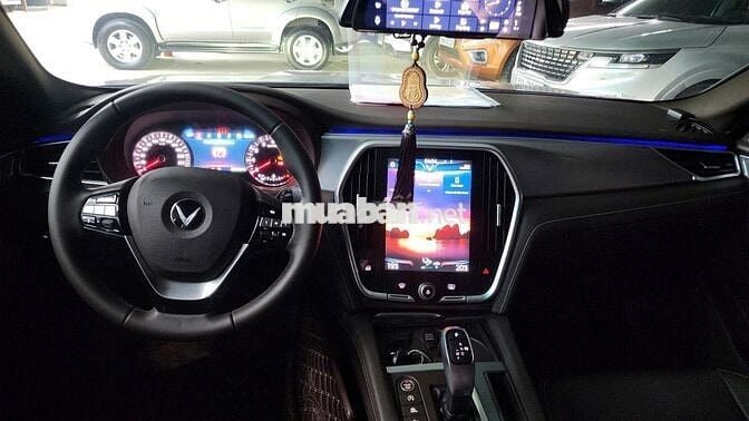 Vinfast Lux A Premium 2020 23000 km Xám