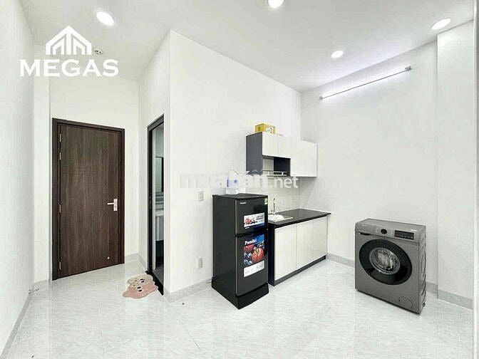 📍CHDV 1PN - BAN CÔNG - TÁCH BẾP FULL NỘI THẤT NGAY NGUYỄN VĂN QUÁ