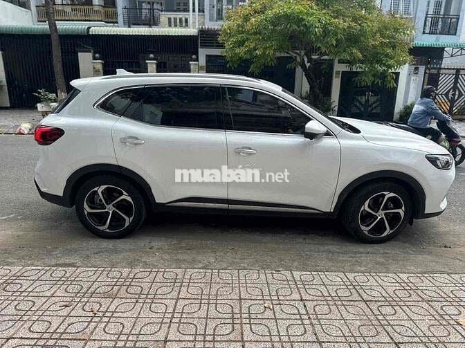 MG HS LUX 2024 Trắng 32.000 km