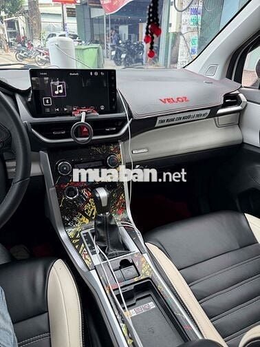 Toyota Veloz Top 2024 Trắng Tự động 7 chỗ
