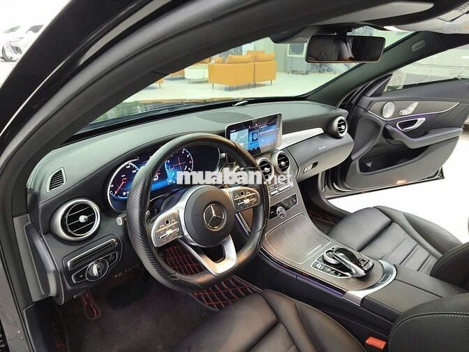 Mercedes Benz C300 AMG 2019 Đen