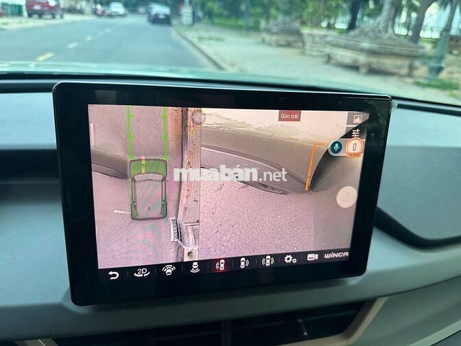Vinfast VF3 2024 ODO 9.80 km Thuê Pin full đồ chơi