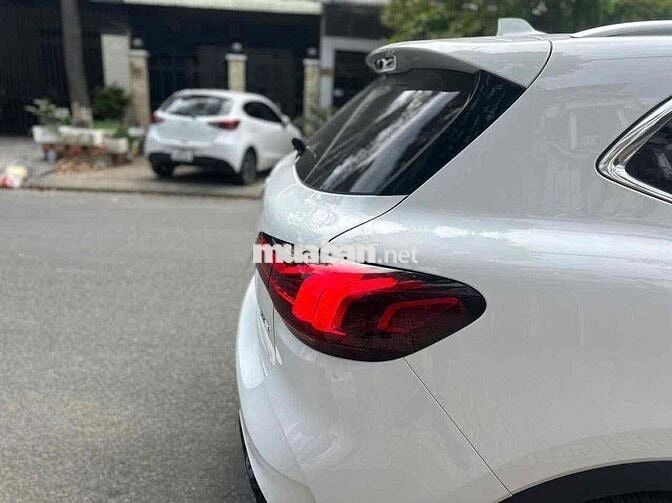 MG HS LUX 2024 Trắng 32.000 km