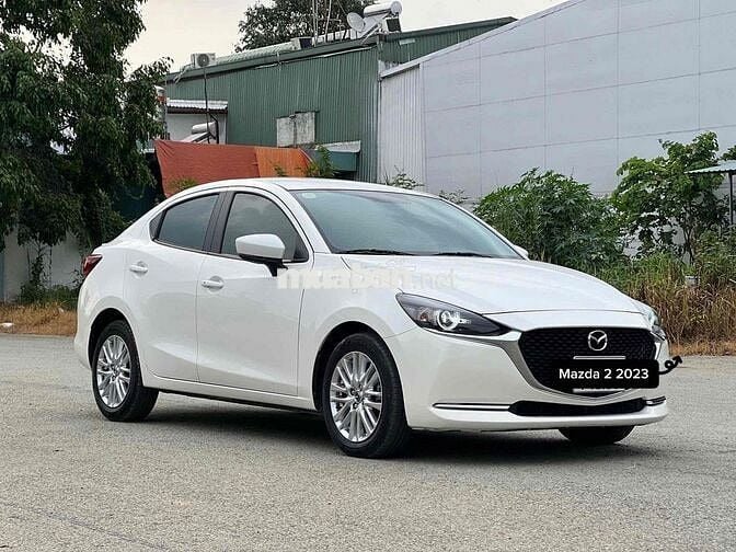 Mazda Mazda 2 Luxury 2023 Trắng 15000 km