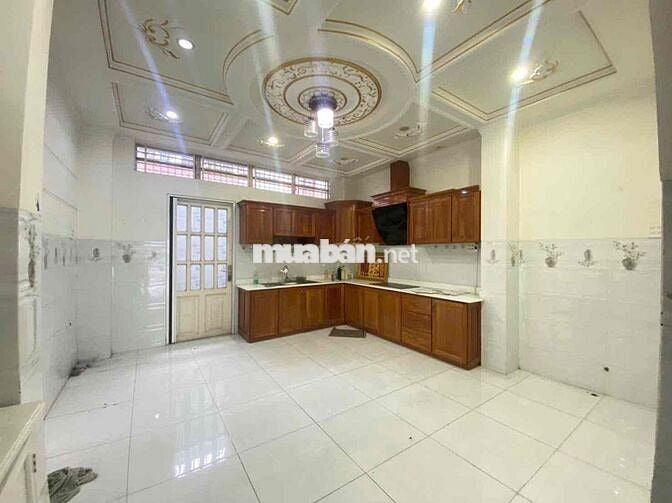 CHO THUÊ NHÀ 3 LẦU MẶT TIỀN ĐƯỜNG NGUYỄN VĂN CỪ NỐI DÀI