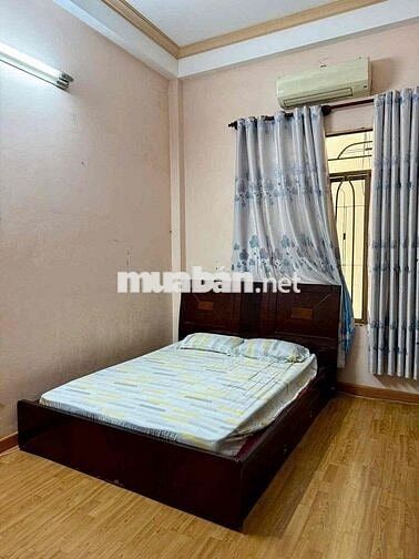 CHO THUÊ NHÀ MẶT TIỀN LAM SƠN, GIÁ 40TR/ THÁNG