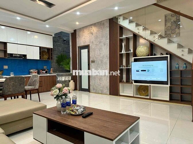🏡 CHO THUÊ NHÀ 3 TẦNG KIỆT 4M TRẦN CAO VÂN – SÁT BIỂN NGUYỄN TẤT THÀNH