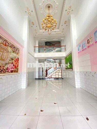 CHO THUÊ NHÀ 3 LẦU MẶT TIỀN ĐƯỜNG NGUYỄN VĂN CỪ NỐI DÀI