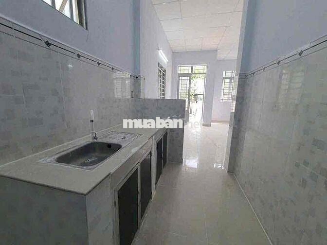 cho thuê Nhà c4 tl 49 gần cầu phú long q12 dt 6*16 giá 6tr5