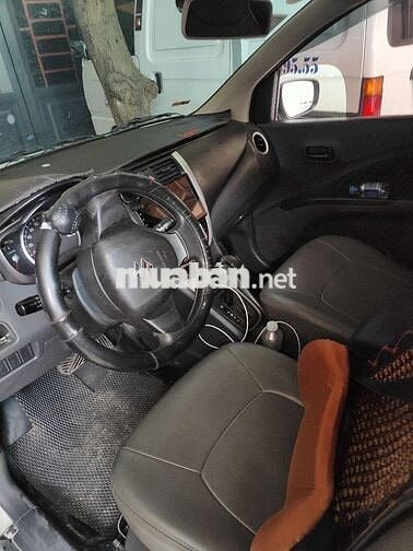 Suzuki Celerio Trắng Số tự động