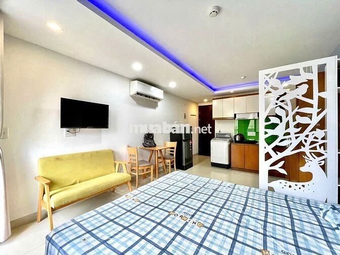 Cho thuê căn hộ studio có ban công ngay trung tâm Nha Trang 