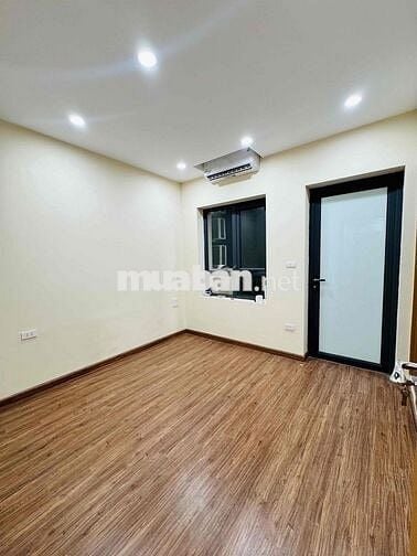 chính chủ cho thuê căn 3 ngủ 2 vệ sinh CT3 Linh Đàm