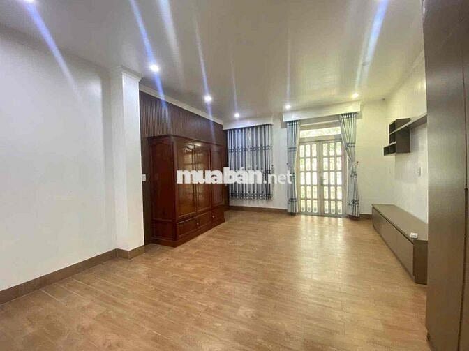 CHO THUÊ NHÀ 3 LẦU MẶT TIỀN ĐƯỜNG NGUYỄN VĂN CỪ NỐI DÀI