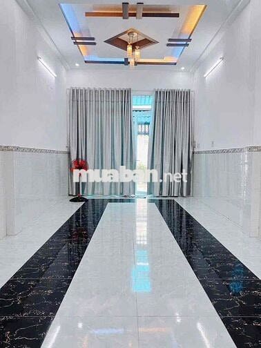 Nhà 3 lầu, 6 phòng ngủ hẻm 6m đg Lê Văn Lương, ngay cầu Long Kiển