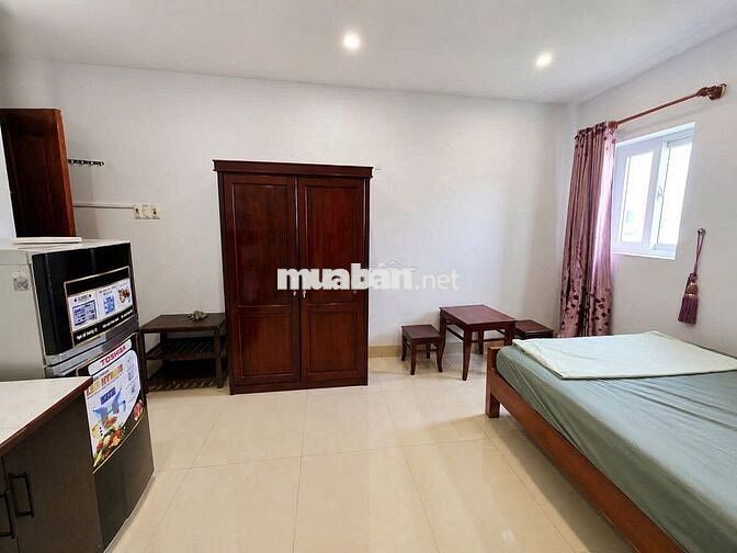 CHO THUÊ CĂN HỘ VIEW BIỂN - FULL NỘI THẤT - XÁCH VALI VÀO Ở NGAY