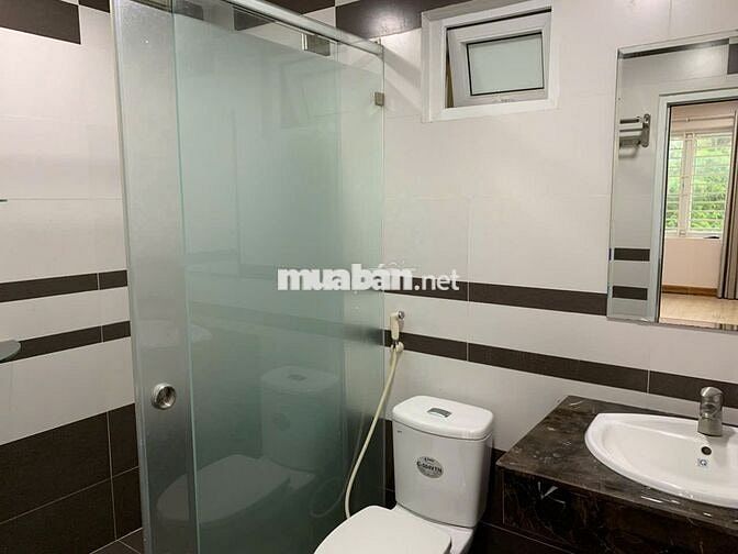 Cho Thuê Nhà Phố KDC Phước Kiển A (Sadeco ) 3,5 lầu 4PN 5Wc Giá 25tr
