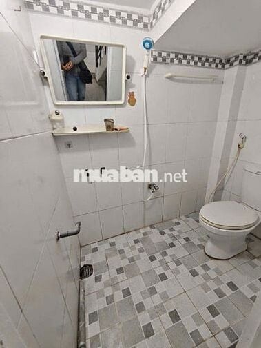 nhà 4 triêụ 2 góc mặt tiền gần bệnh viện Phụ Sản
