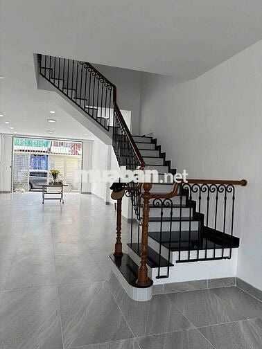 NHÀ  PHƯỚC LONG - THIẾT KẾ VĂN PHÒNG - 3 PHÒNG NGỦ - CÓ NỘI THẤT