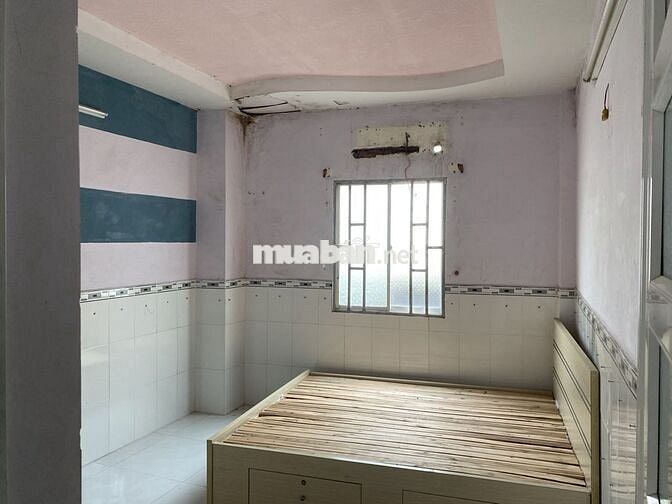 Cho thuê nhà nguyên căn Q12 sát mặt tiền Nguyễn Ảnh Thủ