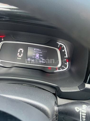 KIA Sonet Deluxe 1.5 AT đời 2023, đăng ký 2024, màu đỏ, Giá 460 triệu